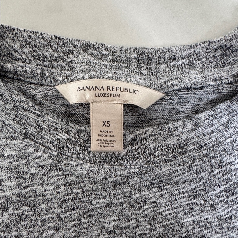 Banana Republic Top - Picture 3 of 3
